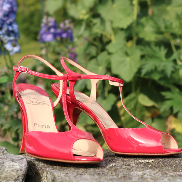 Christian Louboutin | Hot Pink T-Strap Pumps - Picture 2 of 8